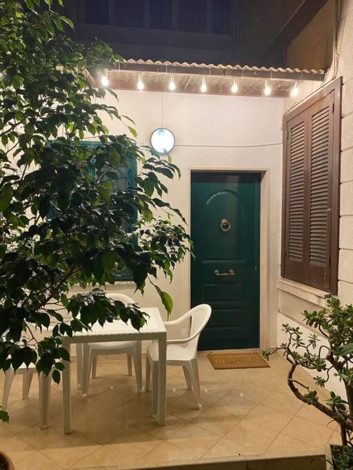 Enry Station House Daire Bari Dış mekan fotoğraf